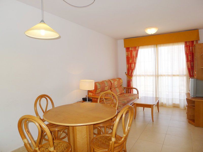 Apartamentos Ambar Beach Unitursa Кальпе Екстер'єр фото